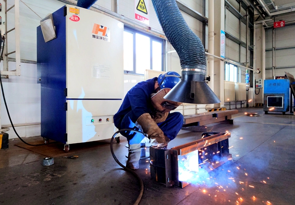 1660552863155349.jpg 忙生產1.jpg