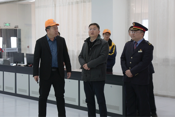 1704263207621151.jpg 調度室調研運輸工作_副本.jpg