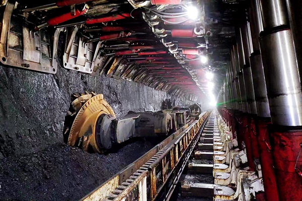 1704959377117433.jpg 智能化采煤工作面_副本.jpg