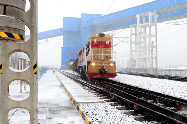 1705303515156096.jpg 裝車作業_副本.jpg