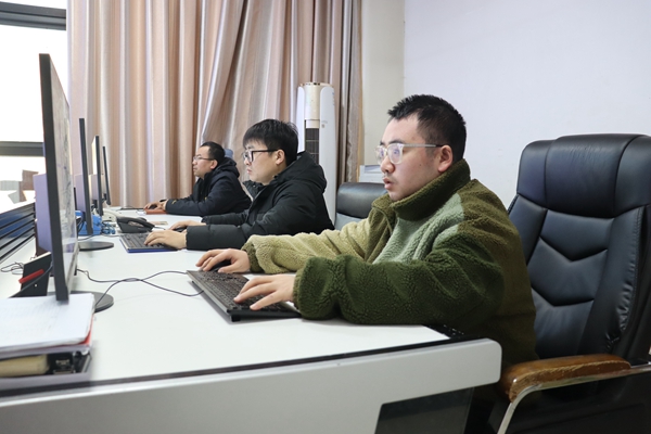 1707720895183329.jpg IMG_4544.JPG