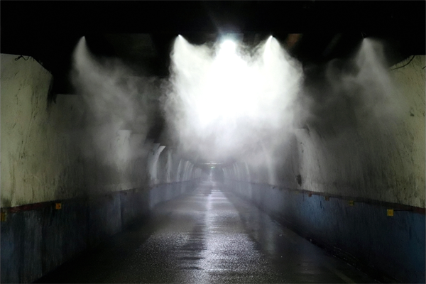 1710724524706293.png 圖三:自動降塵裝置_副本.png