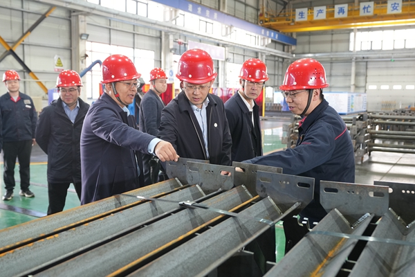 1711694459628219.jpg 生產(chǎn)服務(wù)中心.jpg