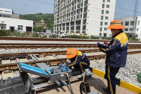 1715064555456875.jpg 現(xiàn)場(chǎng)安全檢查_(kāi)副本.jpg