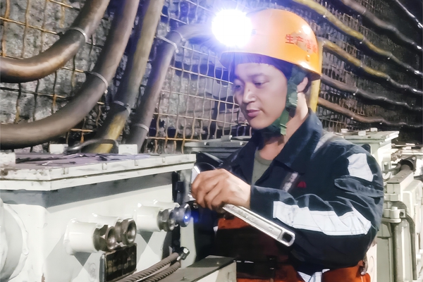 1718183311126992.jpg 維修電工-1_副本.jpg