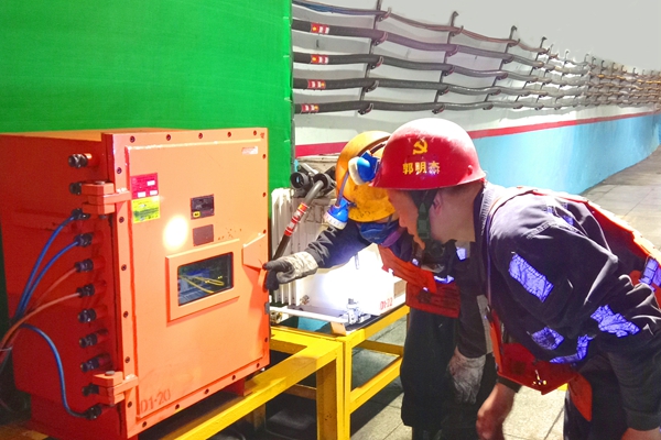 1722411025104923.jpg 黨員帶頭排查(第二段后)_副本.jpg