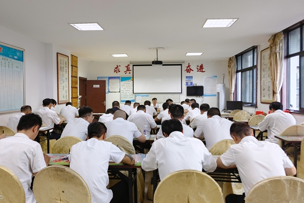 1724313574833014.jpg 2.jpg