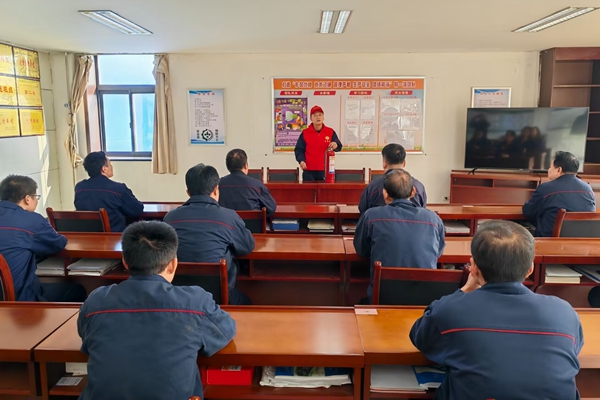 1734514778136035.jpg 安全知識宣講_副本.jpg