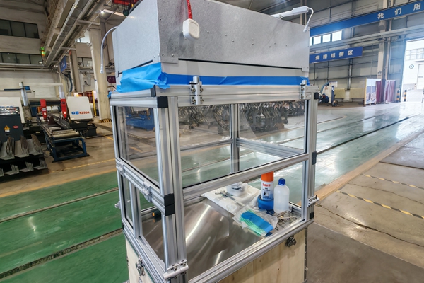 1738827927526755.jpg 工作臺_副本.jpg