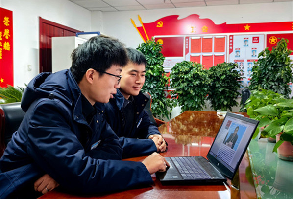 1740272415178149.jpg 2.jpg