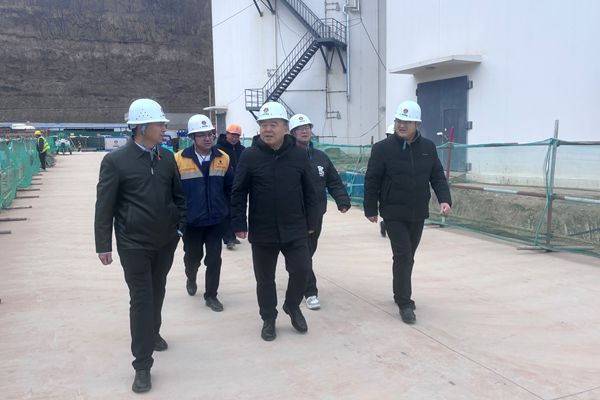 1740728693979869.jpg 萬總-鐵運.jpg