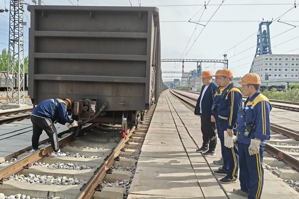 1745744828368859.jpg 應(yīng)急演練_副本.jpg