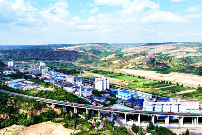 1750054725115873.jpg 1——融入國家戰略 構建“四大產業板塊”_副本.jpg