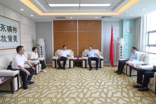 1750240596745450.jpg 神南產業發展公司到公司走訪交流2_副本.jpg