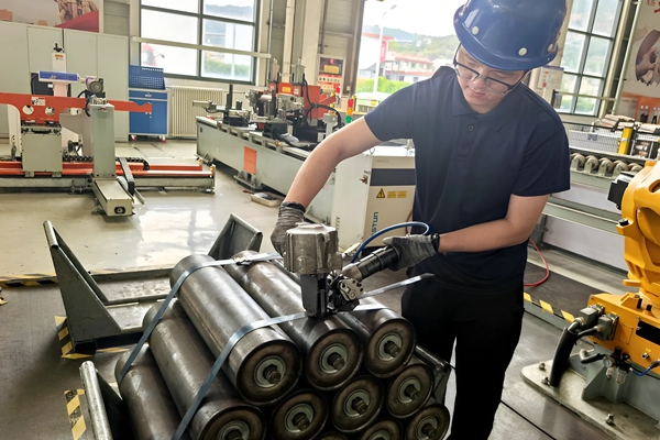 1754463418208944.jpg 服務(wù)中心.jpg