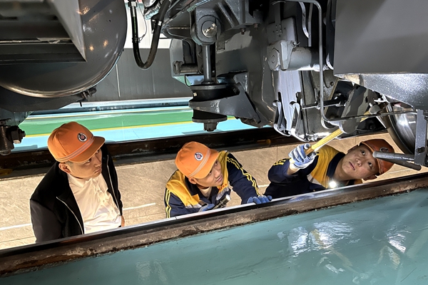 1757324732102691.jpg 推進安全風險隱患排查治理_副本.jpg