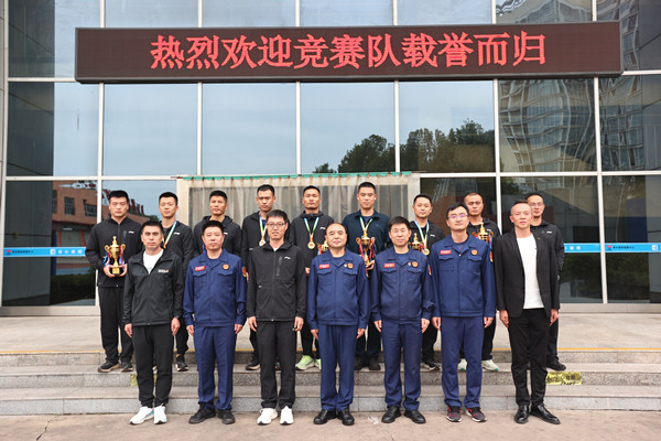 1758934595975013.jpg 3.jpg