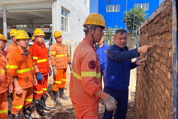 1759114462214640.jpg 0304623c03bb90c782ee57fc960de56_副本.jpg